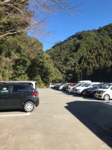 川湯温泉駐車場